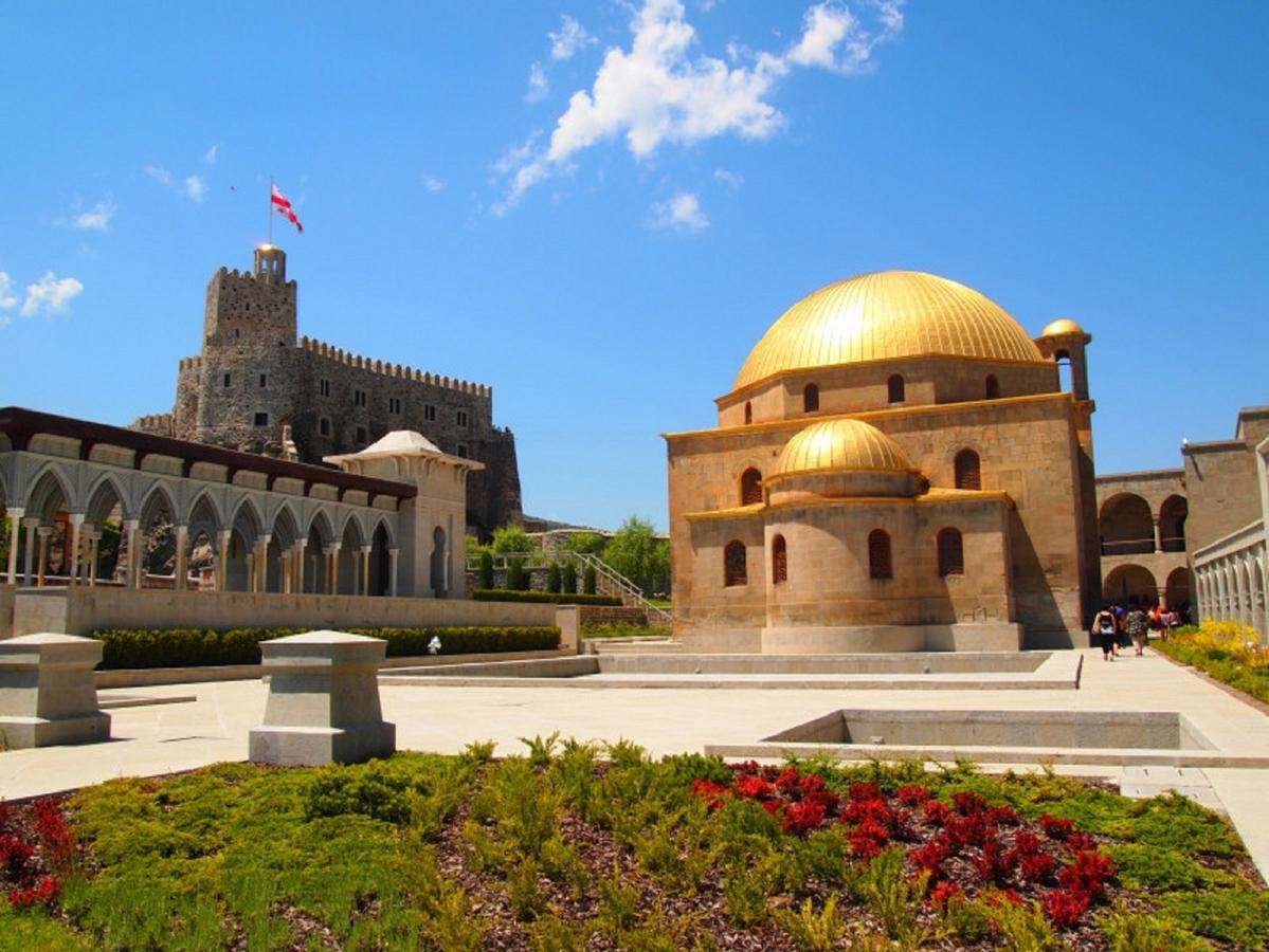 فندق Zukas Hause أخالتسيخه المظهر الخارجي الصورة